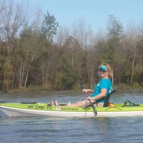 Meet your Posher, Heidi - Picture 4 of 5